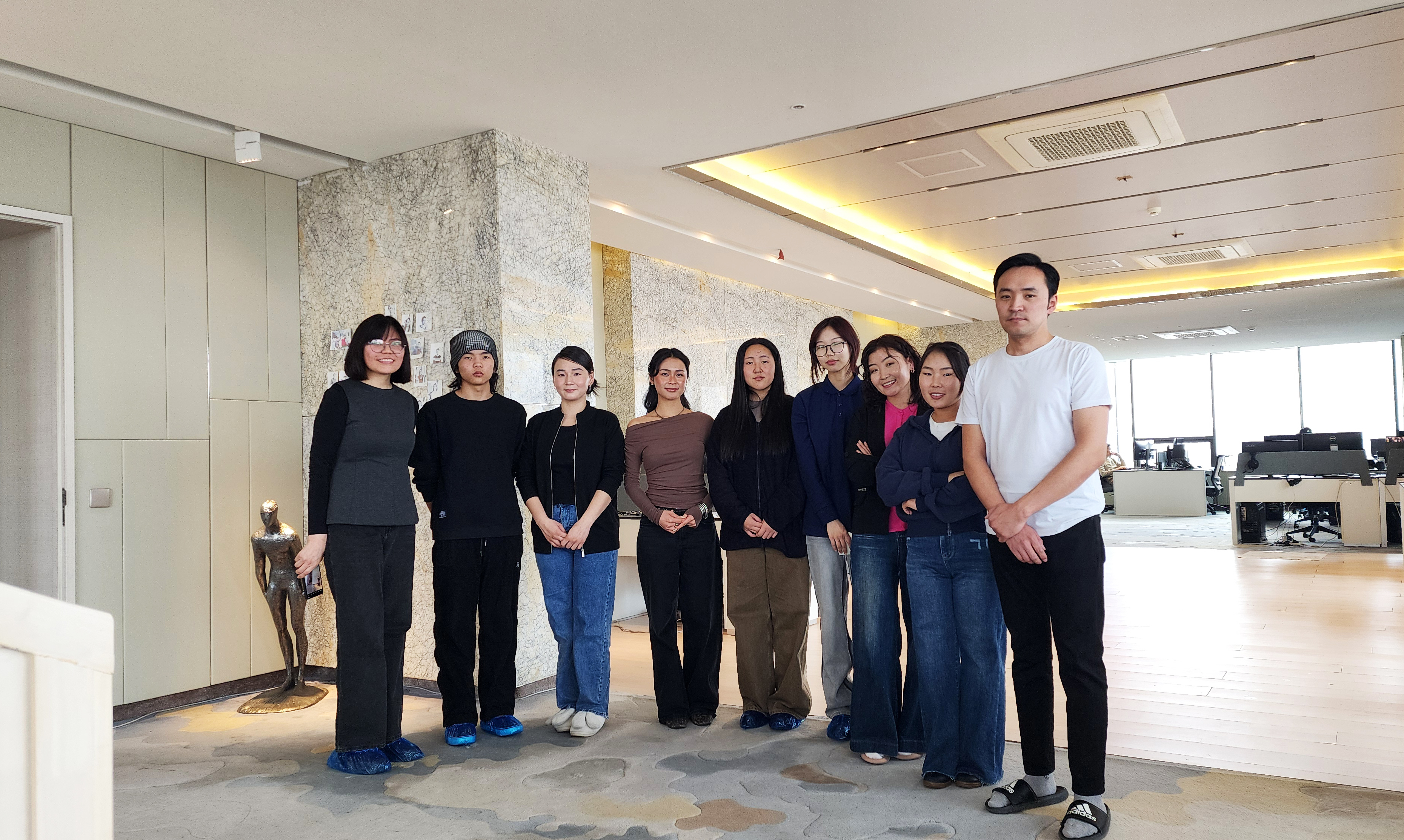 Students from Urlakh Erdem Fashion Design Institude visited MGL E&C Company.