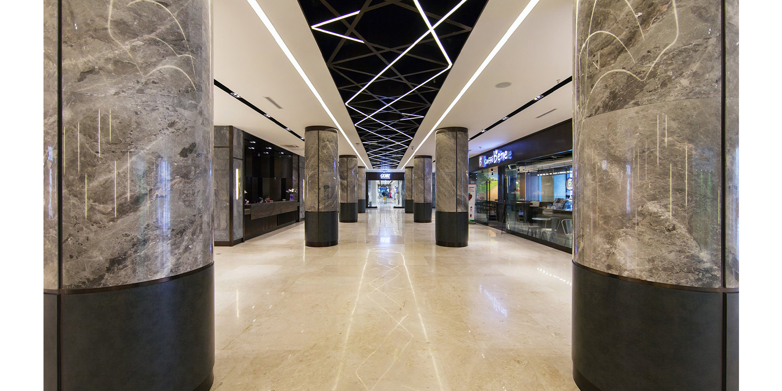 Galleria Ulaanbaatar - Public space interior